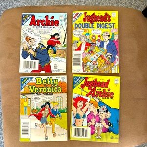 4 great condition Archie comic books
